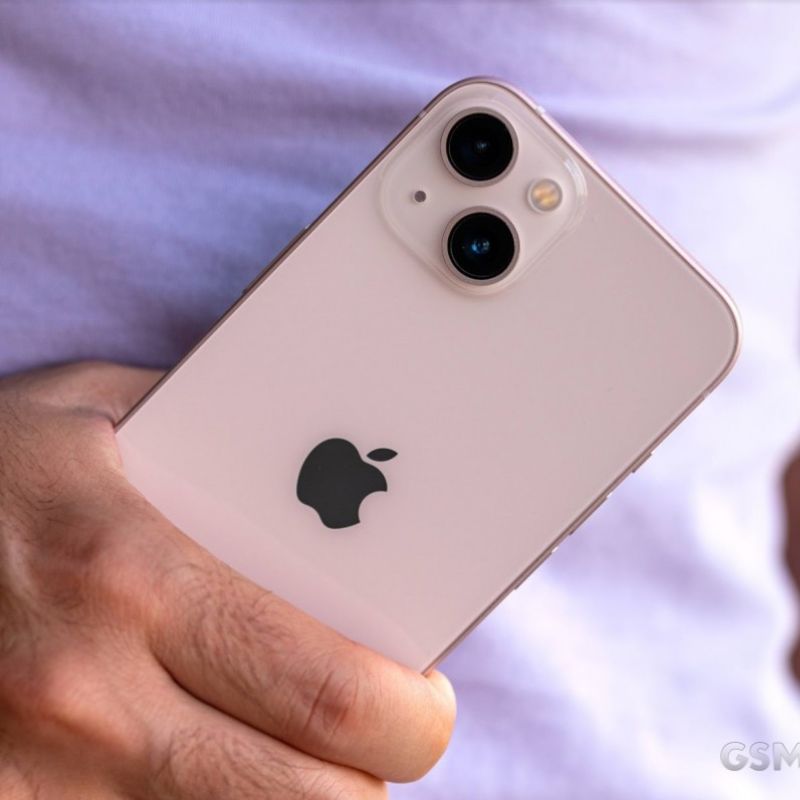 iPhone 13 detalle de cámaras