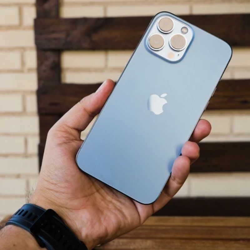iPhone 13 Pro vista frontal