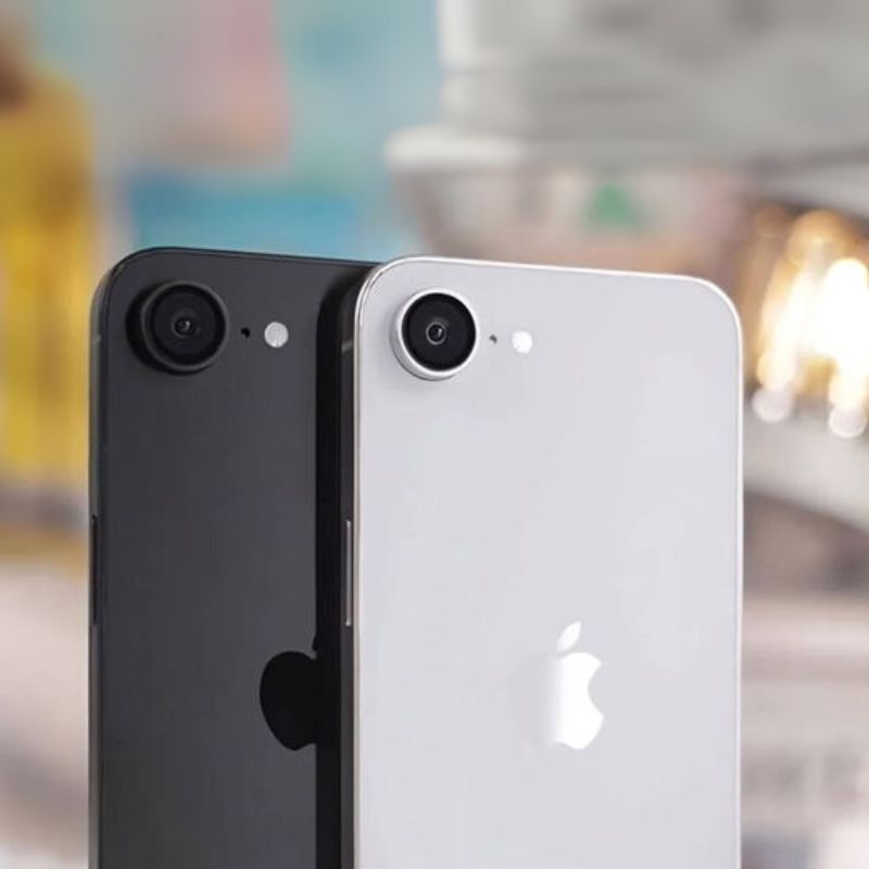 iPhone 16e mostrando pantalla en uso